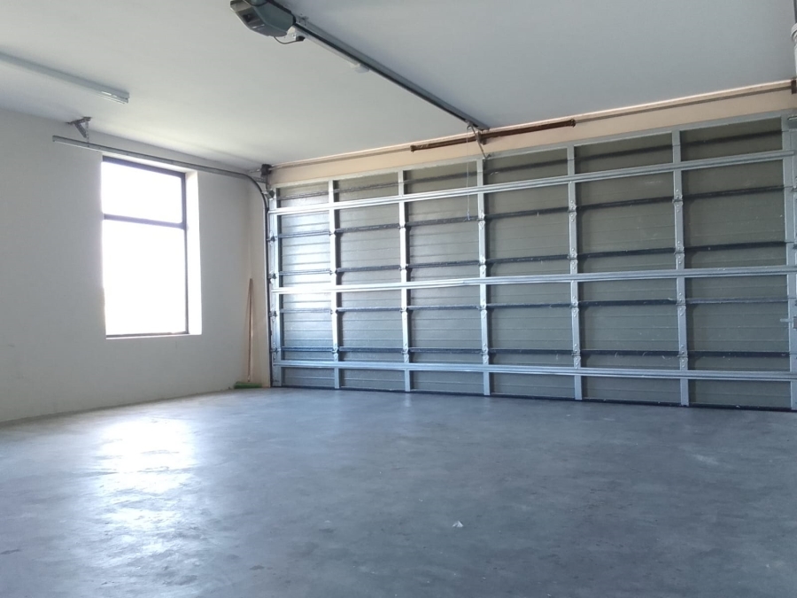 To Let 3 Bedroom Property for Rent in Shark Bay Estate Western Cape